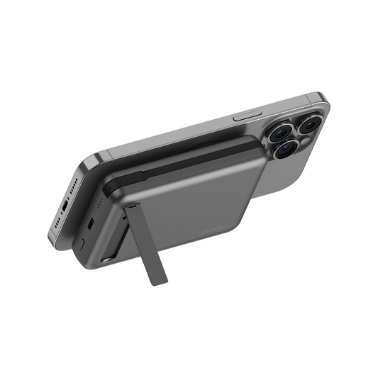 ENERGEA MAGPAC PRO, 10000MAH MAGSAFE COMPATIBLE POWER BANK WITH BUILT-IN CABLE AND STAND - GUN/BLK
