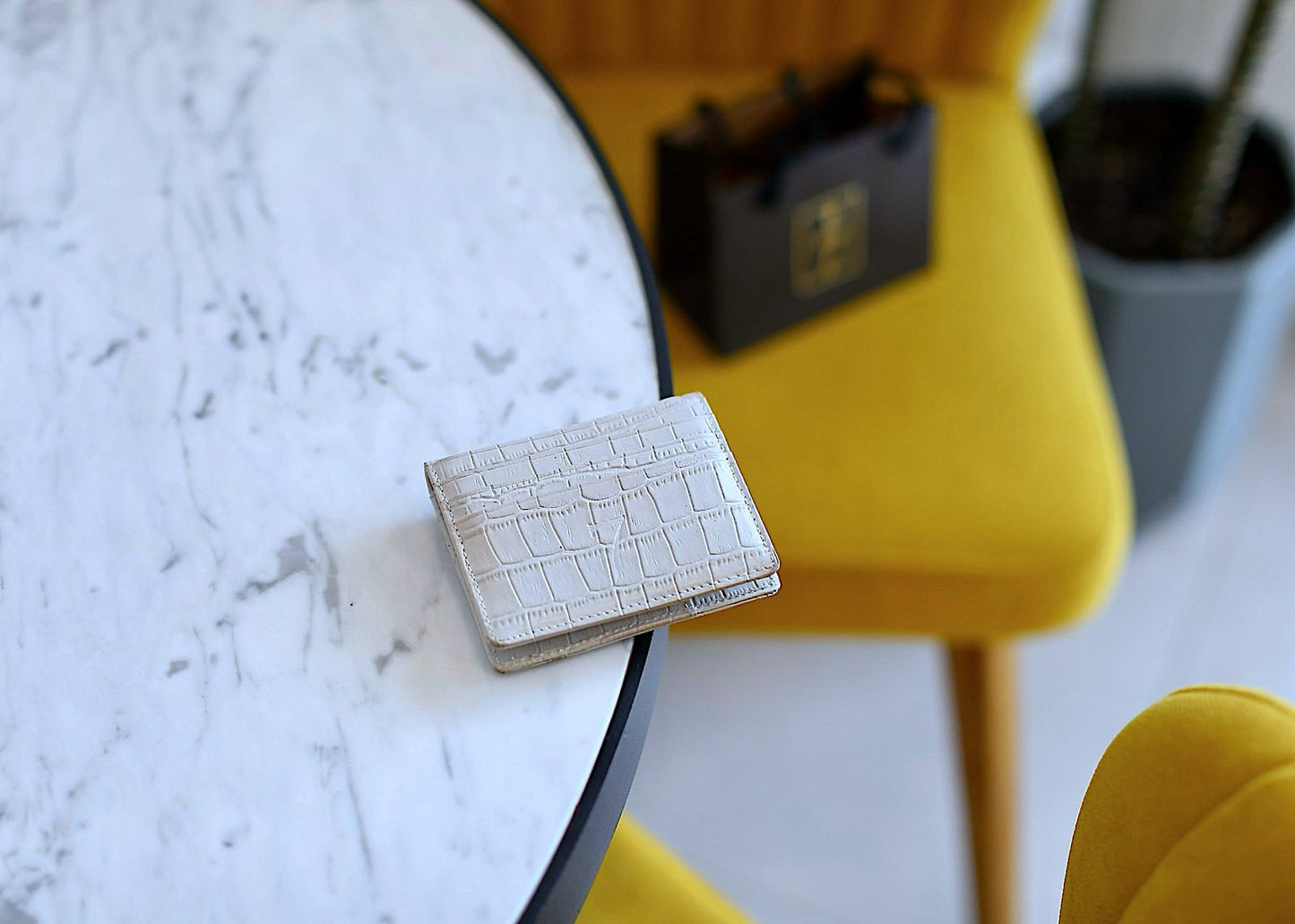 7 WALLET CROAC LEATHER CARD WALLET -WHITE