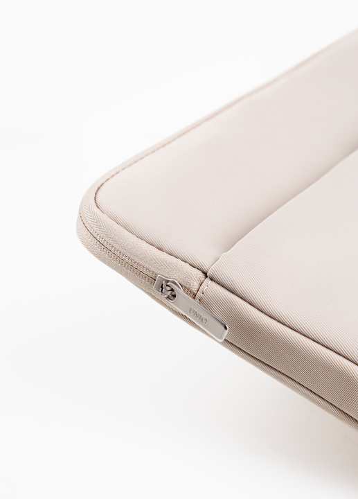 UNIQ BERGEN PROTECTIVE NYLON LAPTOP SLEEVE (UP TO 14”) - IVORY BEIGE