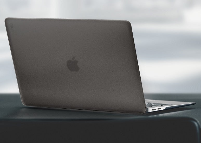 حافظة UNIQ HUSK PRO CLARO MACBOOK PRO 16 (2019).