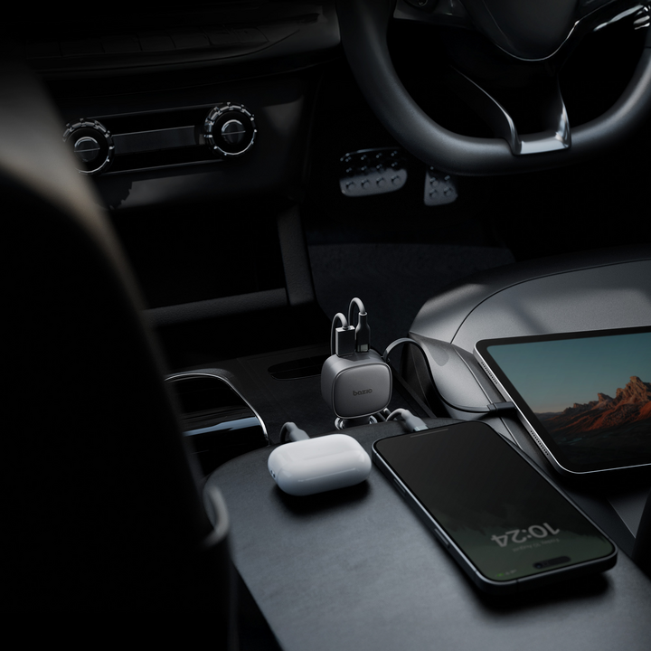 BAZIC GODRIVE LOOP 84, 1C1A CAR CHARGER WITH 75CM RETRACTABLE USB-C CABLE - BLACK