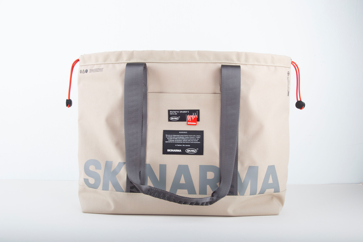 SKINARMA UTILITY TOTE FARDEL-IVORY