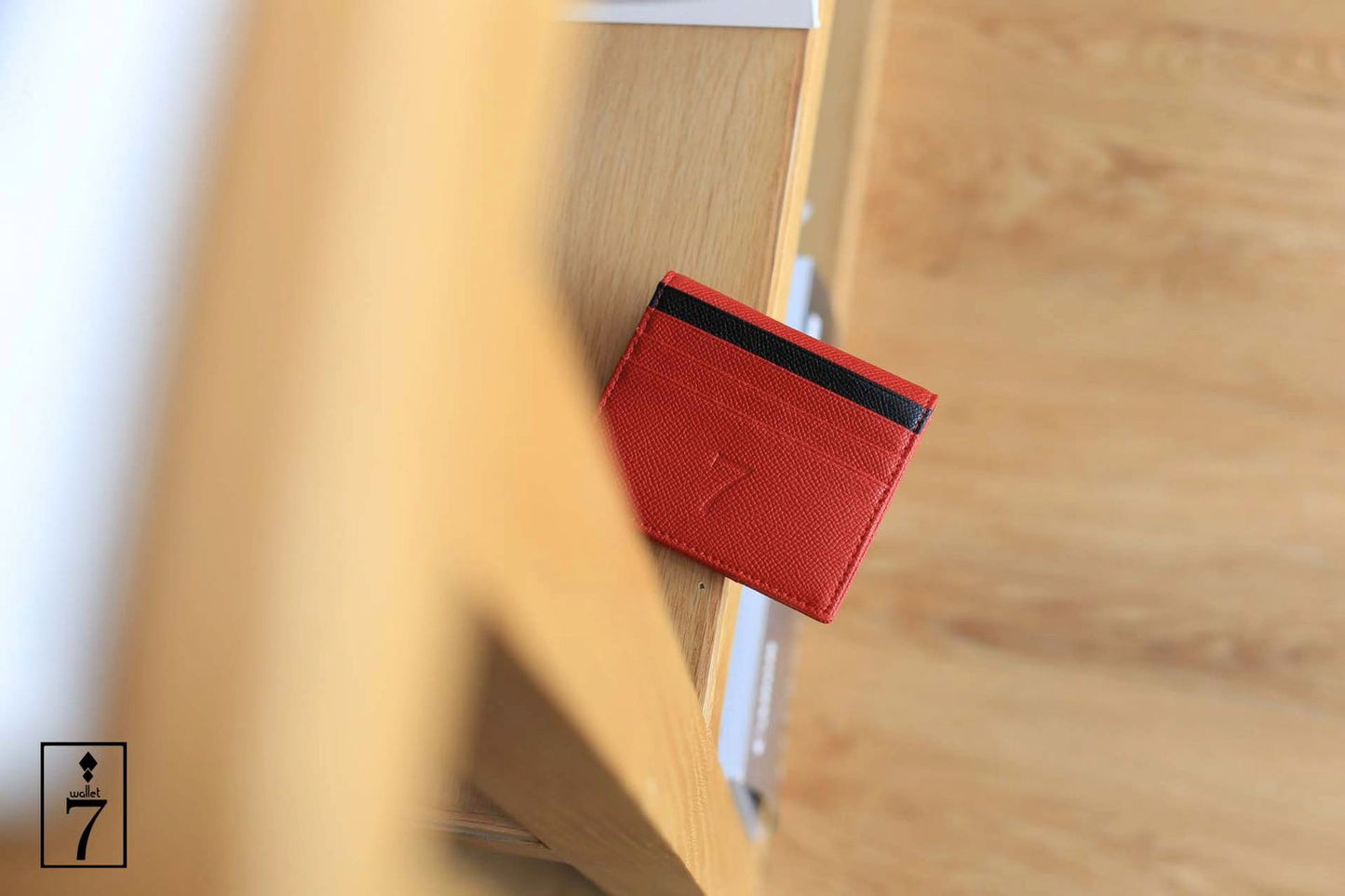 7 WALLET GRAIN TEXTURE RED/BLACK